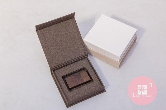 2000 Premium USB Box - Little Love Boxes