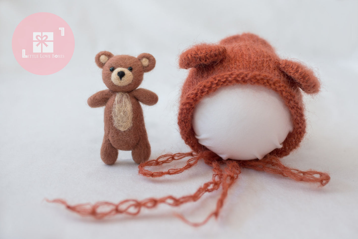 1019 Little teddies (Newborn Photography Prop) - Little Love Boxes