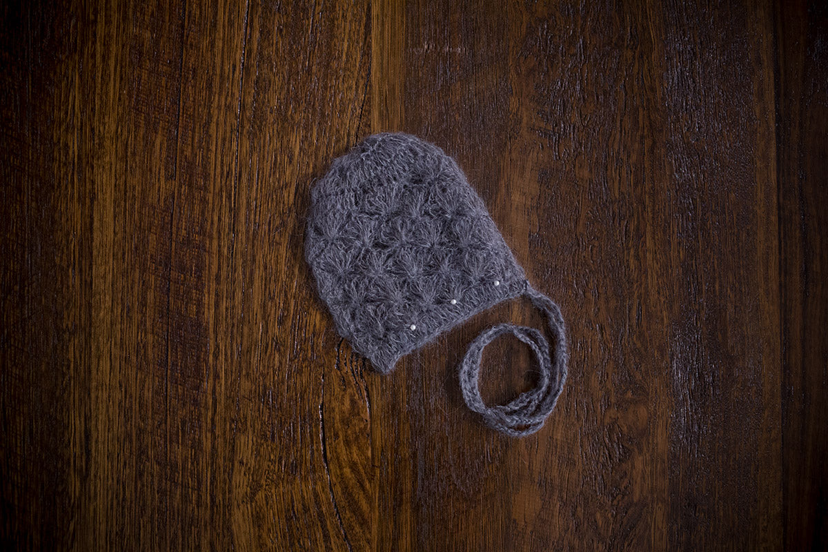 1018 Lace Knit Bonnets (newborn) - Little Love Boxes
